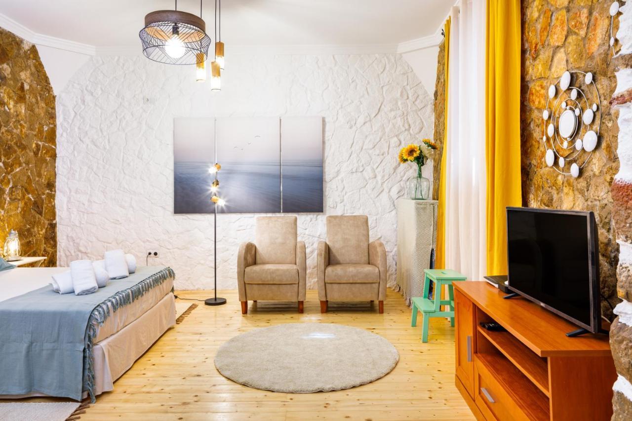 Galeria Guesthouse ตาวิรา ภายนอก รูปภาพ